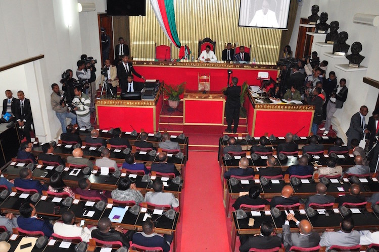 Les ordonnances votées sans aucune modification à l’Assemblée nationale